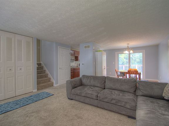 4th image of 3319 Northway Dr