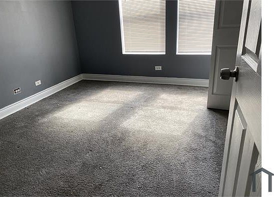 5th image of 4627 S Drexel Blvd Unit 3W