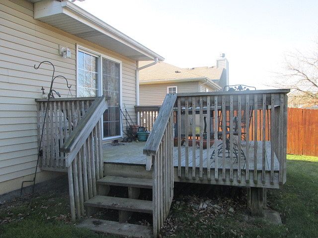 2nd image of 989 Patricia Ln