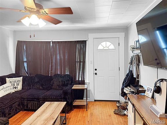 5th image of 2713 Laclede St