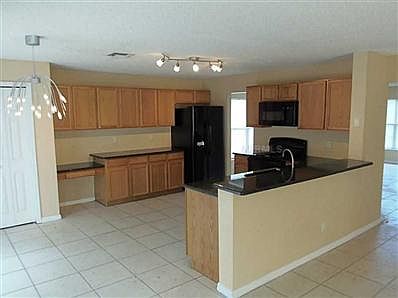 4th image of 4456 Bleasdale Ave