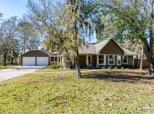 7207 Bayou Blvd, Baytown, TX 77521