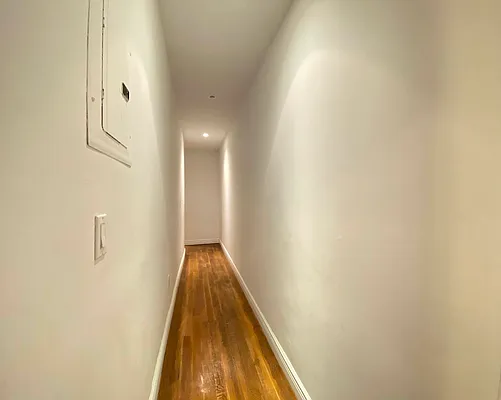 Rented by Portman Realty Corp | media 43