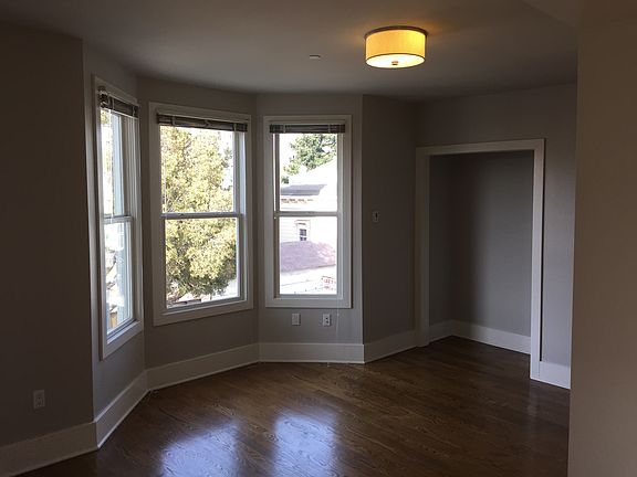 4th image of 493 Haight St APT 304