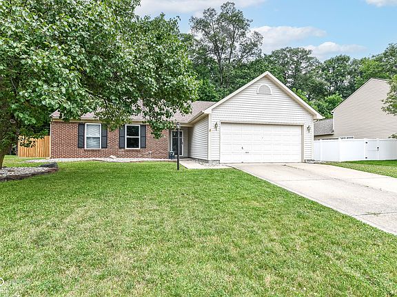 3rd image of 6448 Angel Falls Dr