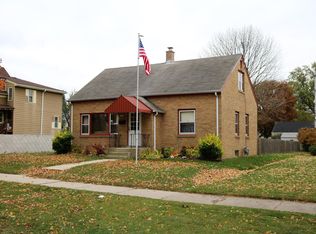 1425 Marquette Ave, South Milwaukee, WI 53172