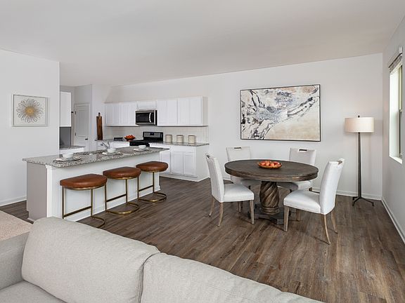 Brookview - Thompson Interior Image 2