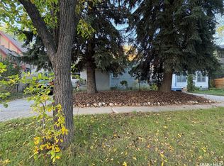 1115 13th St E, Saskatoon, SK S7H0C1