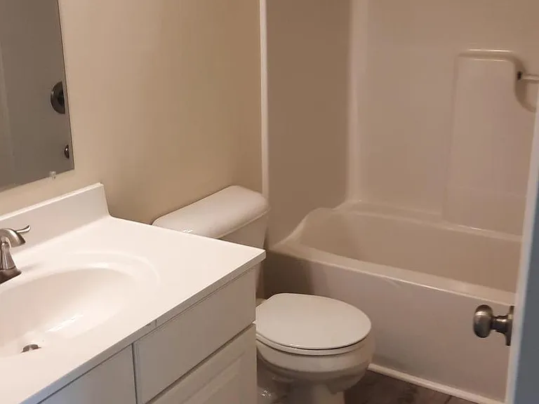 837 Admirals Quay Dr — Photo 13