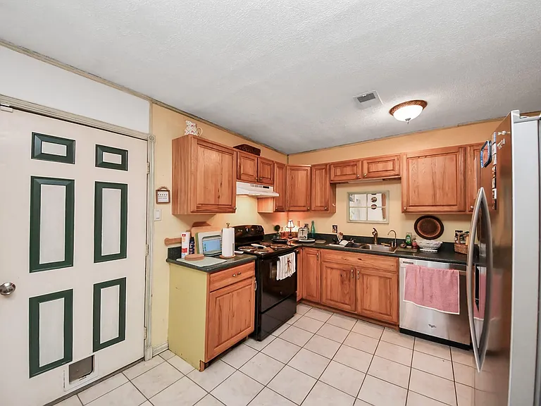 17018 Water Oak Dr #A — Photo 19
