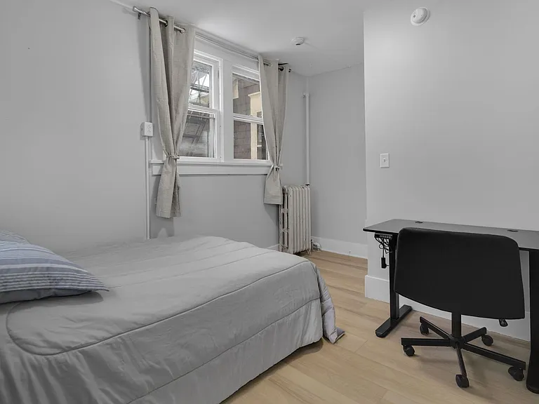 104 Harvard Pl — Photo 172