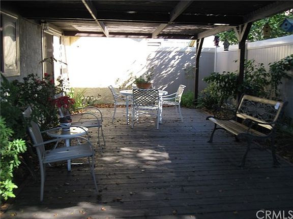 5th image of 415 Violet Ave Unit H
