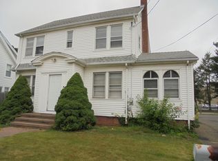 39 Helen St, Hamden, CT 06514