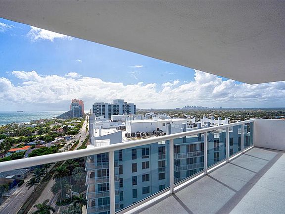 2nd image of 2841 N Ocean Blvd