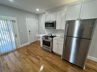 372 Oxford St #6T, Cambridge, MA 02140