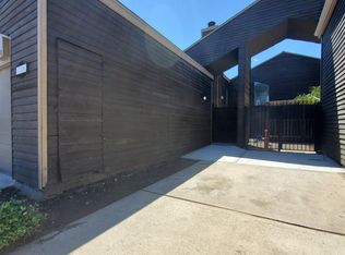 338 Sylmar Ave, Clovis, CA