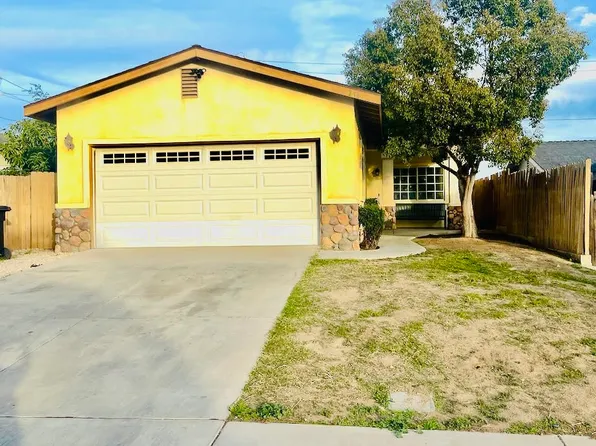 370 Avenue 4, Lake Elsinore, CA 92530