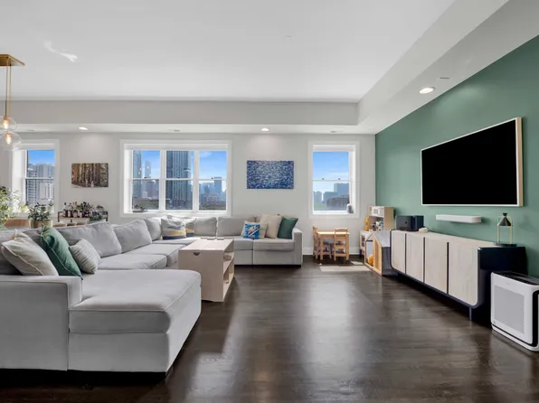 340 W Evergreen Ave Unit 6E, Chicago, IL 60610