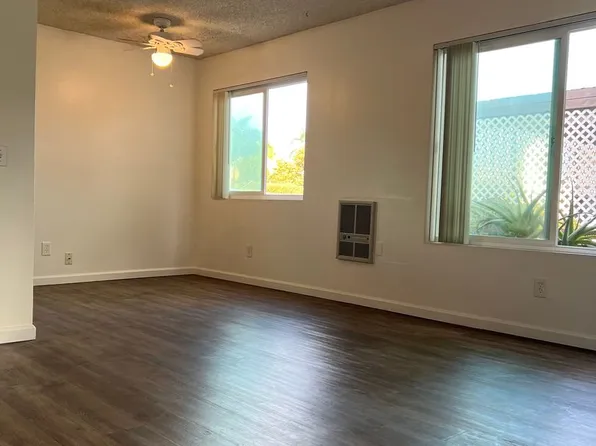 Sea Chase (Acacia Avenue), 252 Acacia Ave APT 113, Carlsbad, CA 92008