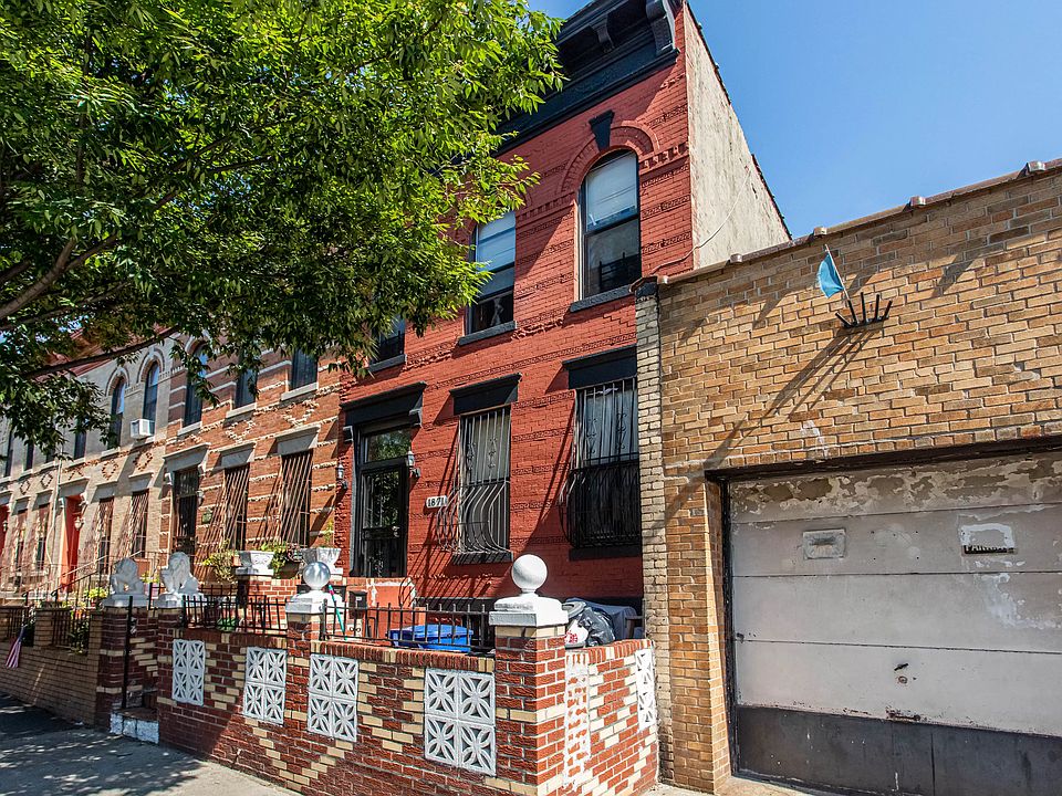 1st image of 1871 Prospect Pl #1