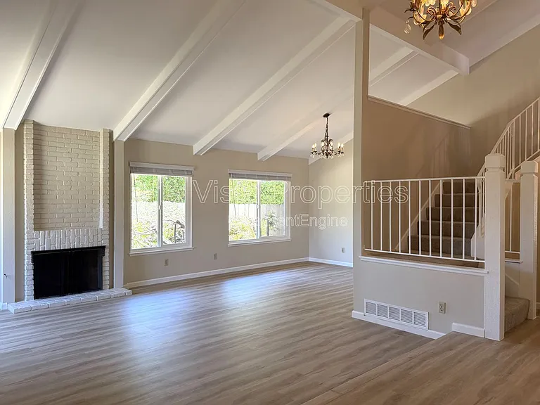 12480 Escala Ln — Photo 4
