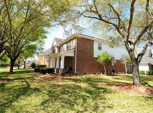13619 Lakehill Park Ln, Sugar Land, TX 77498