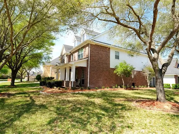 13619 Lakehill Park Ln, Sugar Land, TX 77498