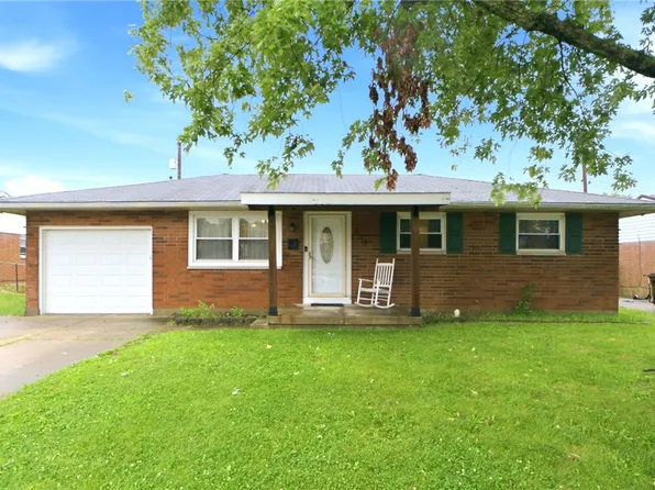 623 S Sunset Dr, Piqua, OH 45356