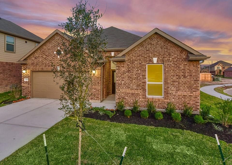 1st image of 15618 Carberry Hills Ct
