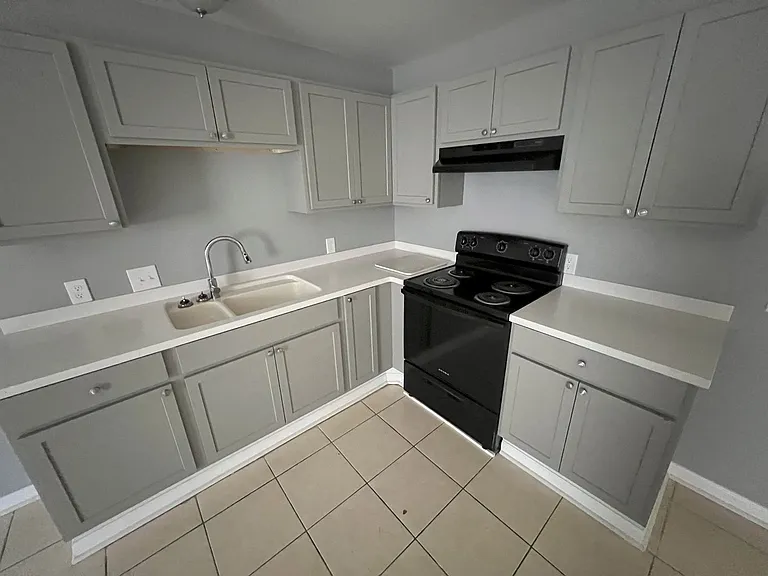 5143 Baker Blvd — Photo 3