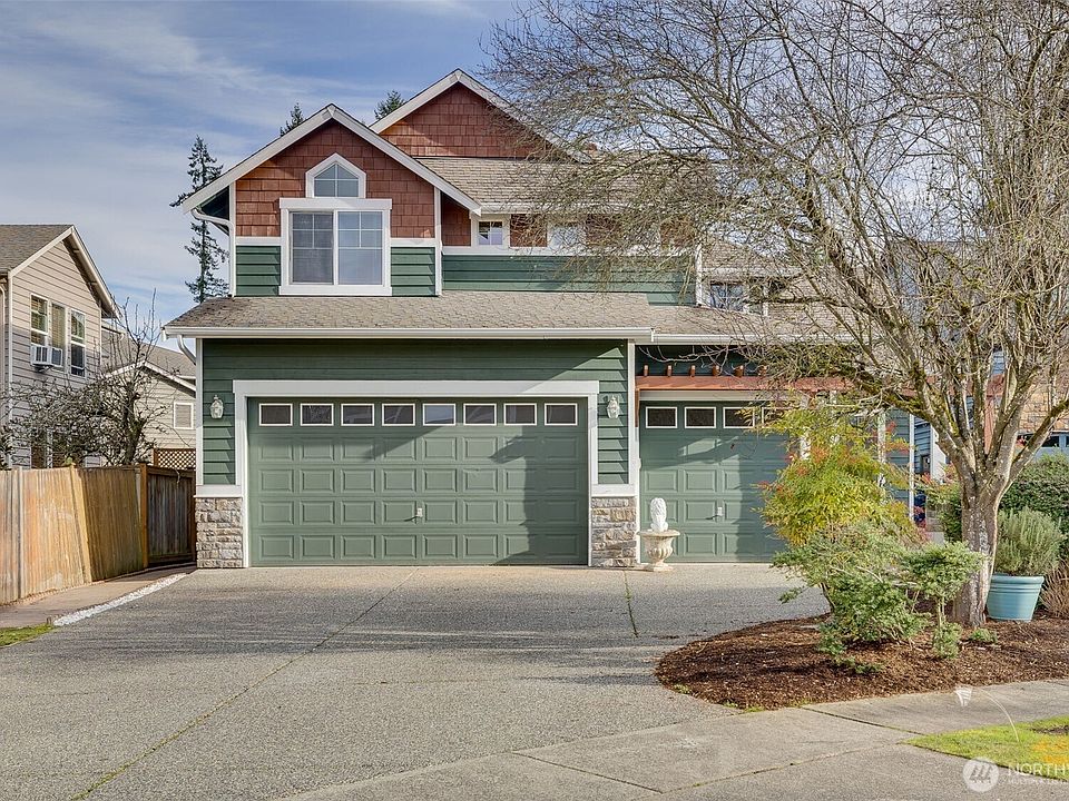 1st image of 18719 12th Drive SE