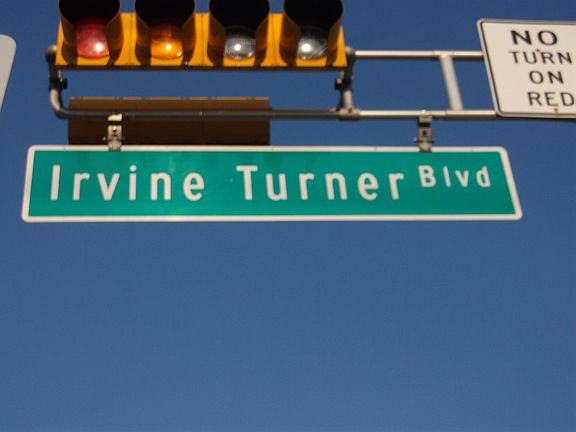 5th image of 517-519 Irvine Turner Blvd