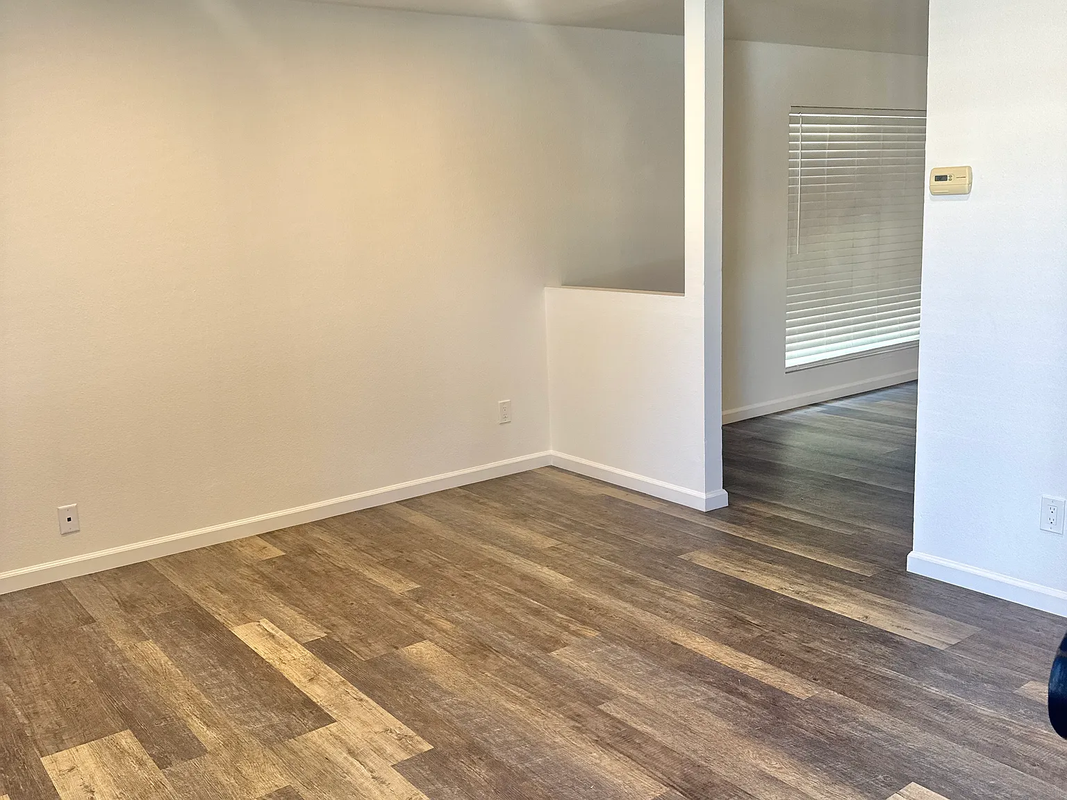 2 bed, 1.5 bath, 1000 sqft, $3,500 — Photo 3