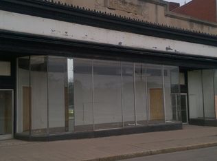 1916 Main St, Niagara Falls, NY 14305