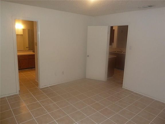 5th image of 7513 Tiffany Meadows Ln