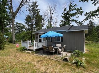 203 N Beverly Dr, Harrison, MI 48625