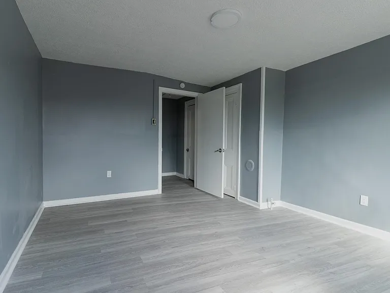 916 Phineas St #2 — Photo 11