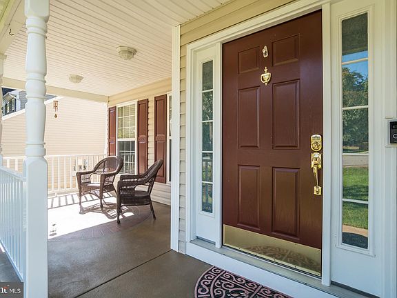 2nd image of 10004 Chesney Dr