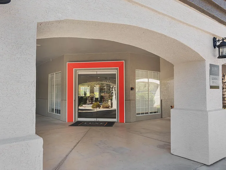 Luxe at Ocotillo — Photo 29