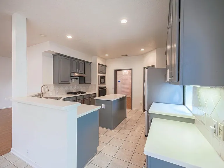 11606 Canyon Woods Dr — Photo 10