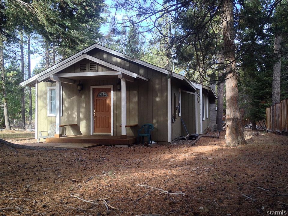 2nd image of 3720 Larch Ave