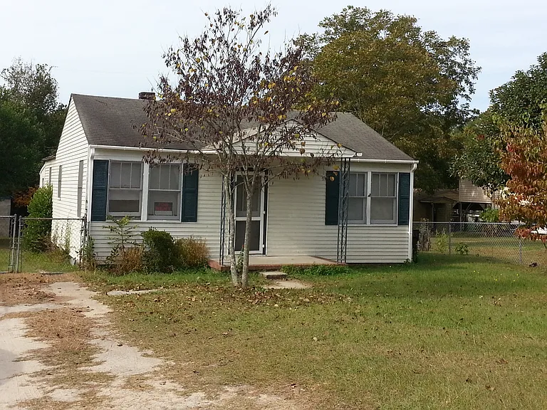 211 Branham St — Photo 1