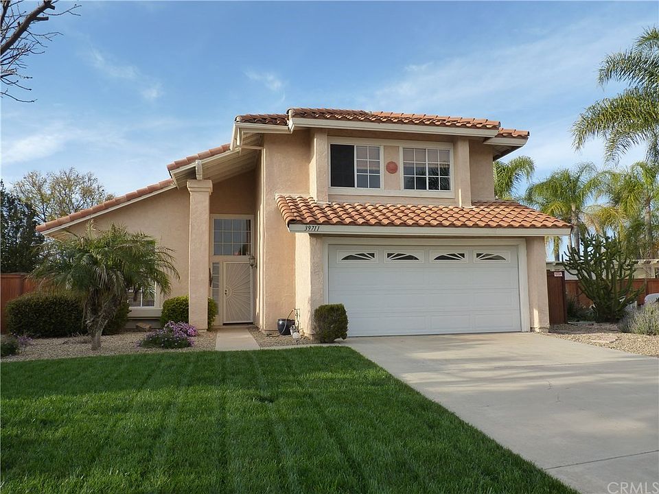 1st image of 39711 Barberry Ct