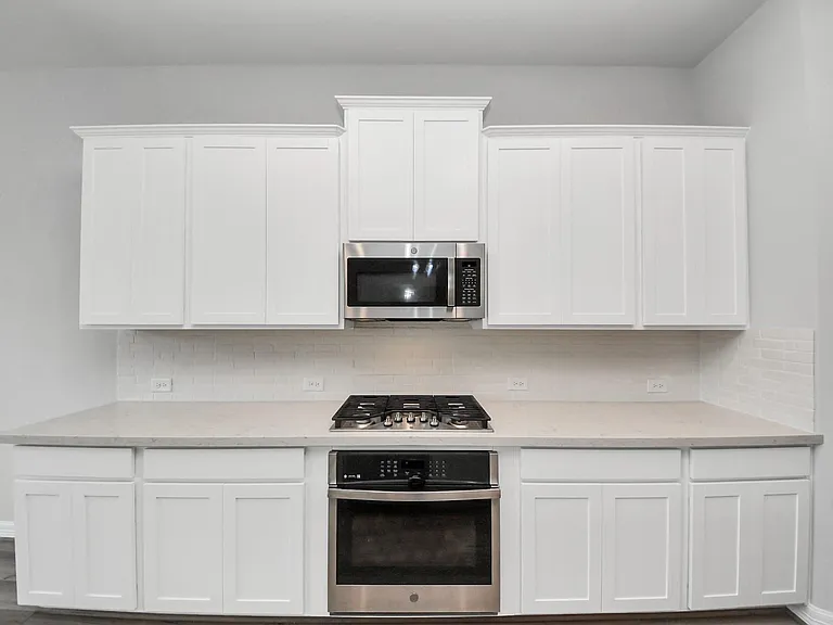 2968 Golden Dust Dr — Photo 17