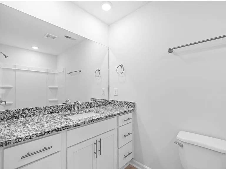 128 Quarry Point Dr — Photo 11