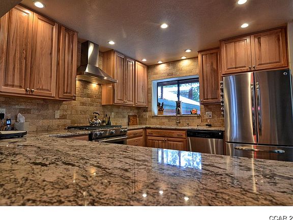 5th image of 3594 Shoshone Dr