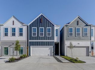 7712 Johanna Park Dr, Houston, TX 77055