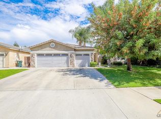 11612 Revolution Rd, Bakersfield, CA 93312