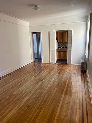 Rented by Metropolis International Realty Inc. | media 5