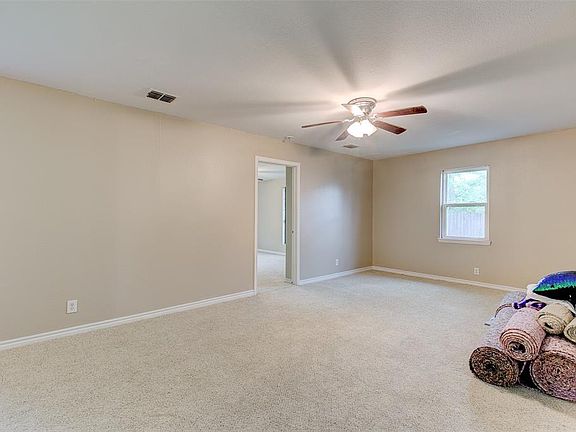 5th image of 8020 Chaparral Dr